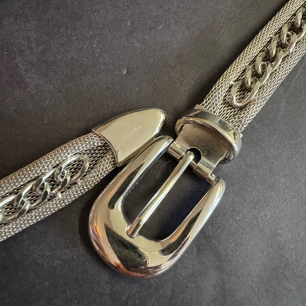 Vintage Heavy silver chain and mesh belt.Marked.Size XL 42” end to end. - Picture 6 of 12